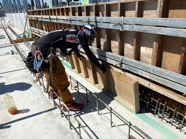 北陸新幹線福井開発高架橋工事